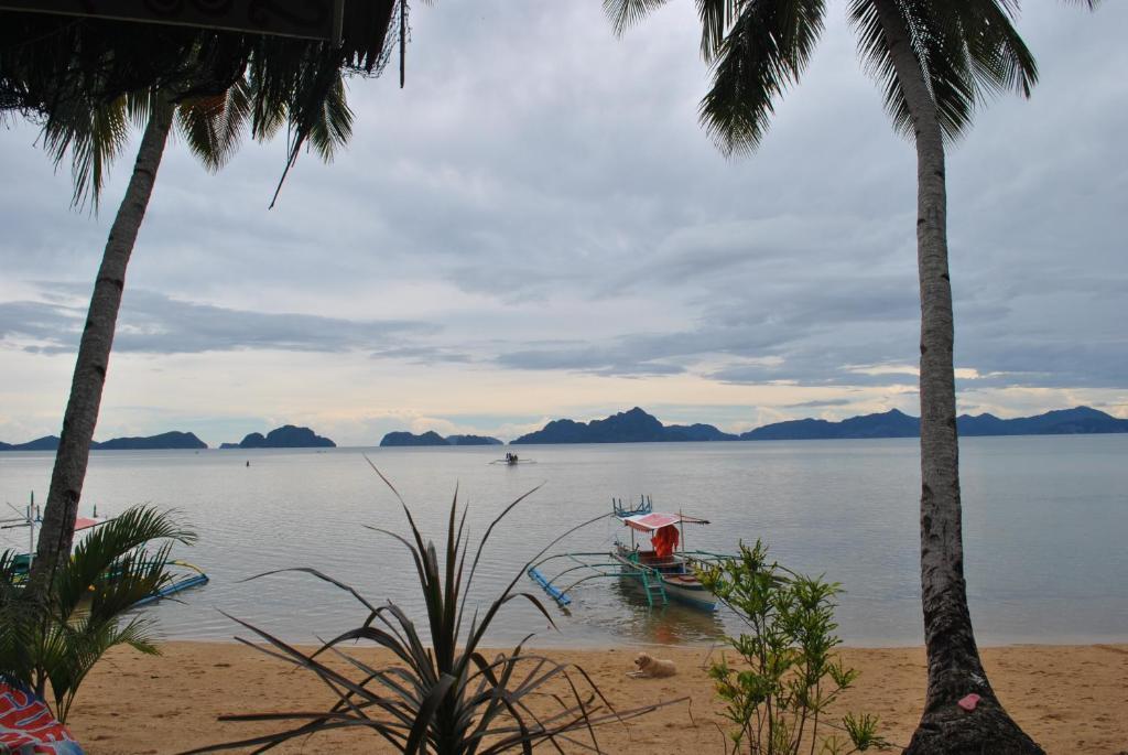 Islandfront Cottages And Restaurant Эль-Нидо Экстерьер фото
