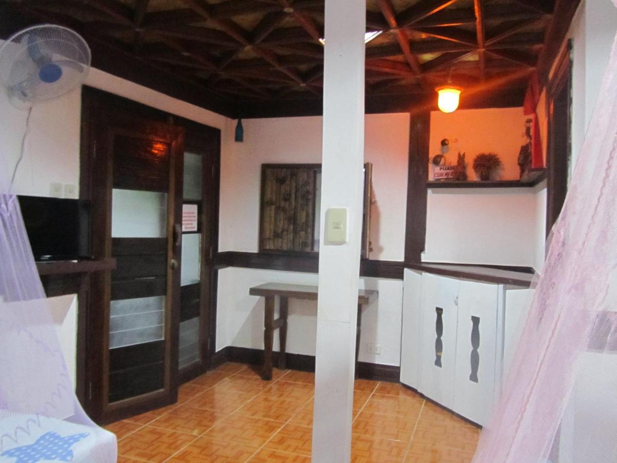 Islandfront Cottages And Restaurant Эль-Нидо Экстерьер фото